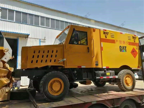 爆破器材運輸車.jpg